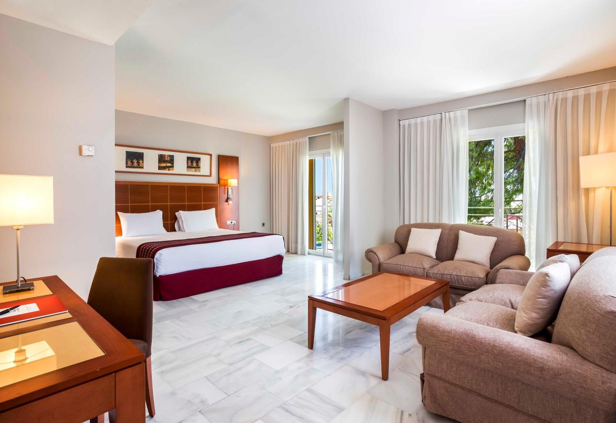 Junior Suite,1709864044:JPEG
